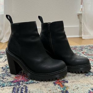 Dr. Martens Magdalena Ankle Boot - Waterproof Black Leather